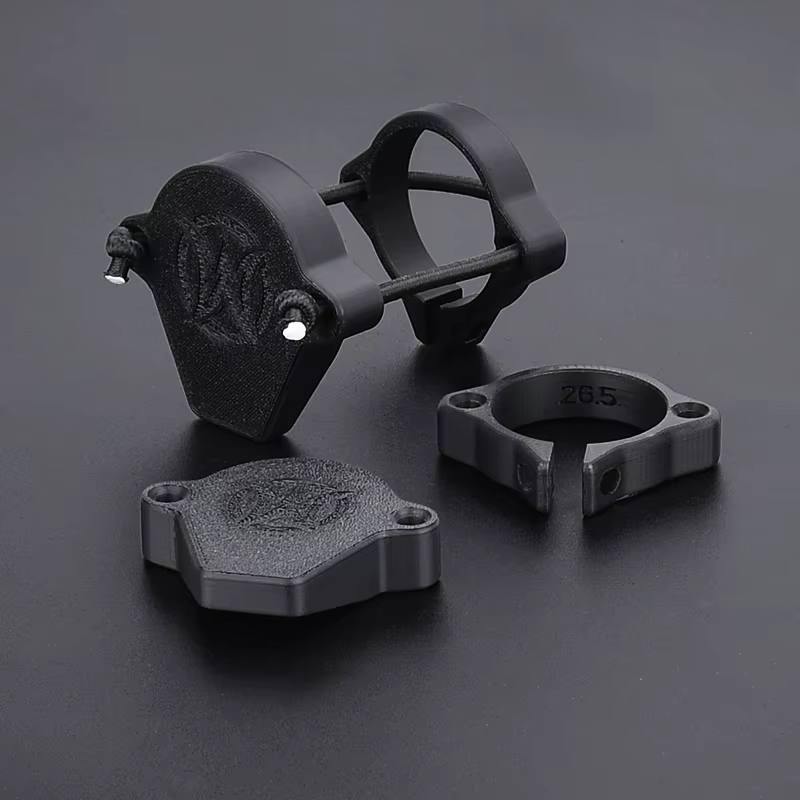 Tapa de lente para linterna táctica de nailon anti-polvo con cordón - imagen 3