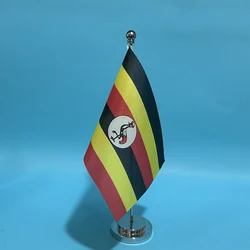 Bandera de Uganda de sobremesa en poliéster