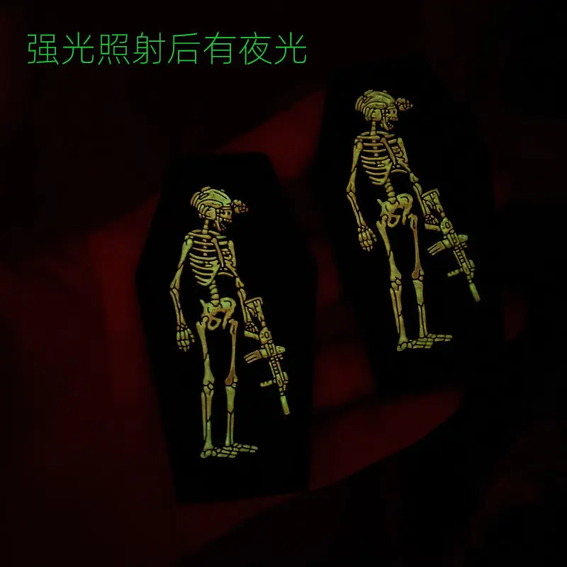 Parche luminoso Projectmonark skull FOG con velcro para mochila - imagen 5