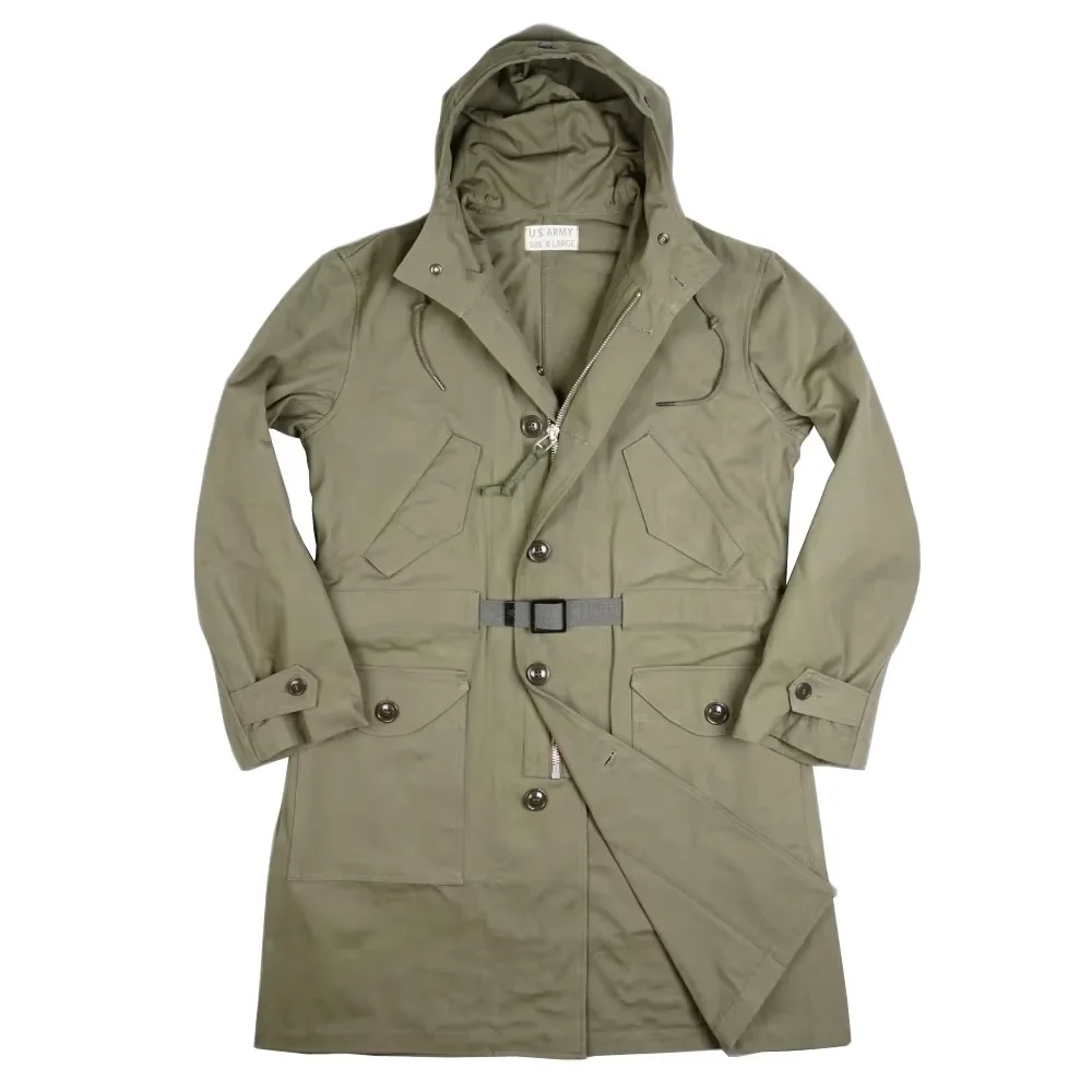 Detalle del diseño militar retro de la chaqueta