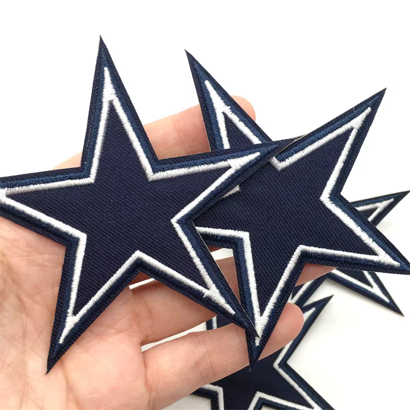 Detalle bordado estrellas