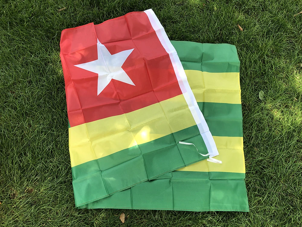 Bandera de Togo de poliéster resistente para exterior e interior - imagen 5
