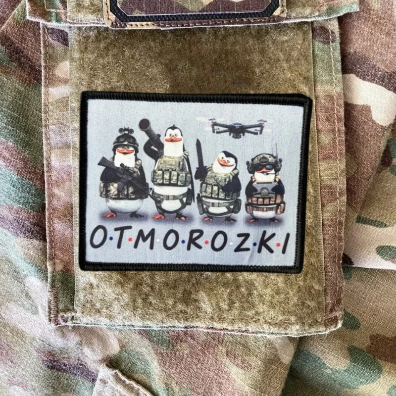 Parche táctico auto-adhesivo pingüino moral militar para ropa - imagen 4