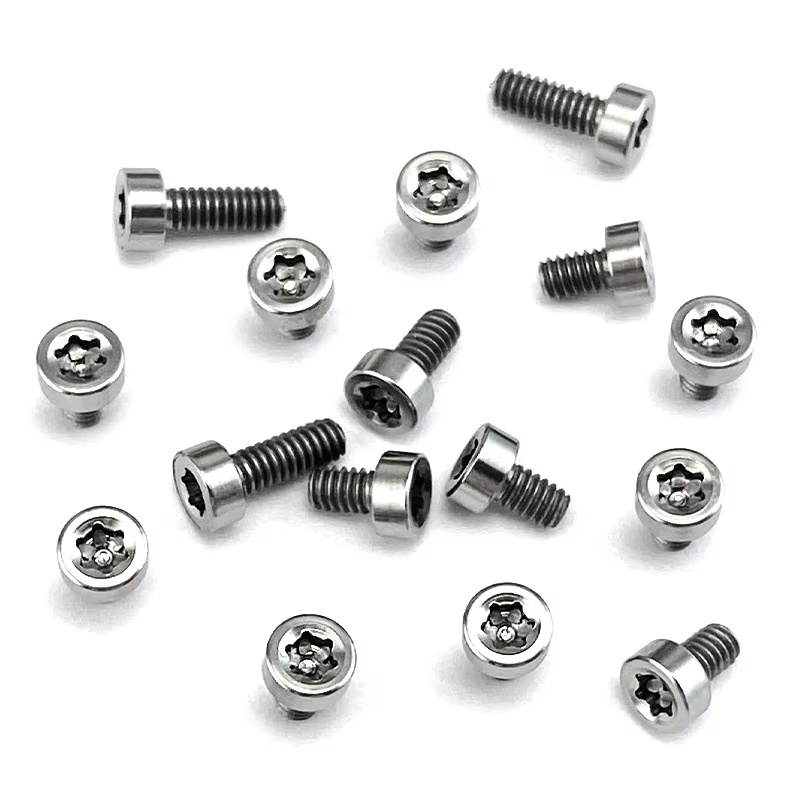 Tornillos de titanio para cuchillos de bolsillo – Varios colores - imagen 3