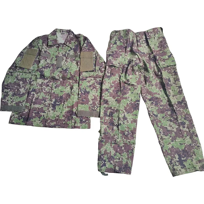Conjunto de camuflaje digital verde para uniforme táctico