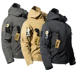 Chaqueta forro polar táctica con capucha, cargo, cortaviento