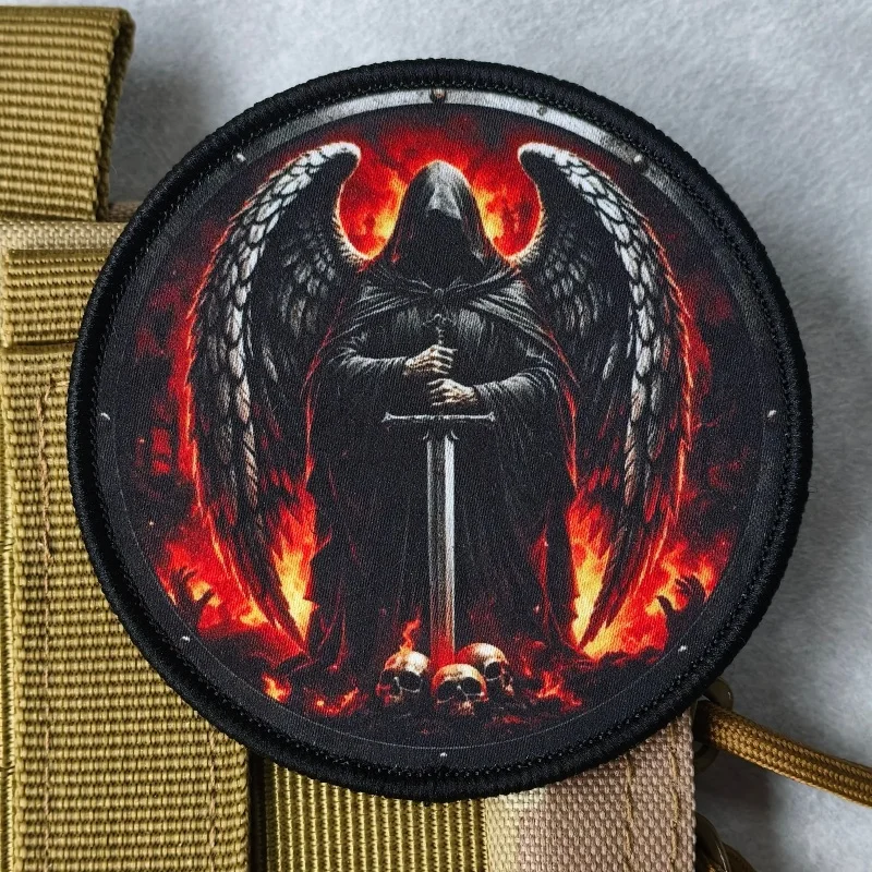 Parche táctico alas de ángel y calavera con velcro para ropa - imagen 5