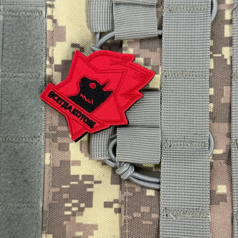 Parche táctico Black Cat felino bordado con eslogan velcro - imagen 3