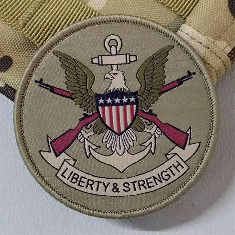 Parche táctico Liberty&Strength con velcro – Insignia moral airsoft
