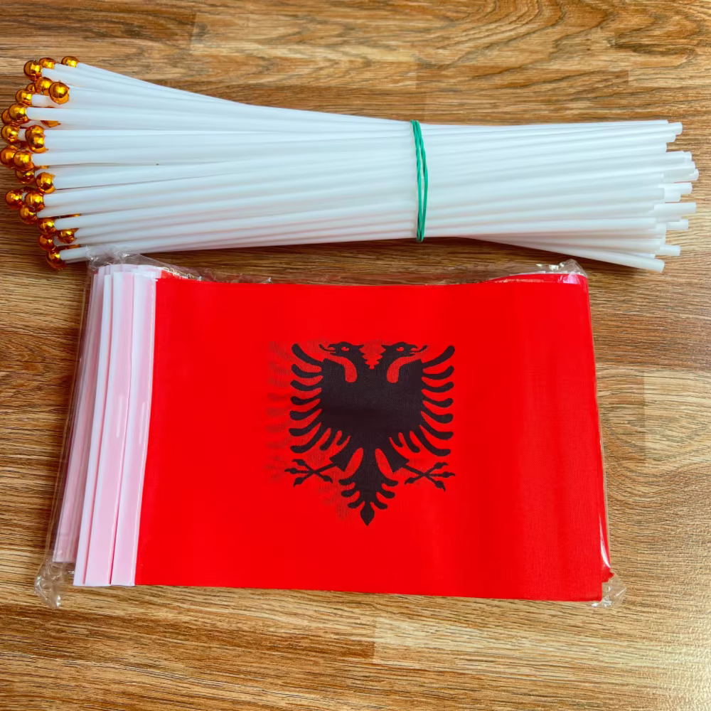 Bandera Albania ondeante manual 21x14cm – Decoración