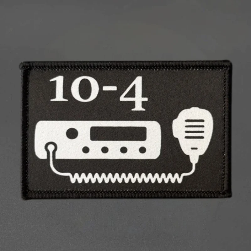 Parche de radio CB 10-4 con diseño de meme