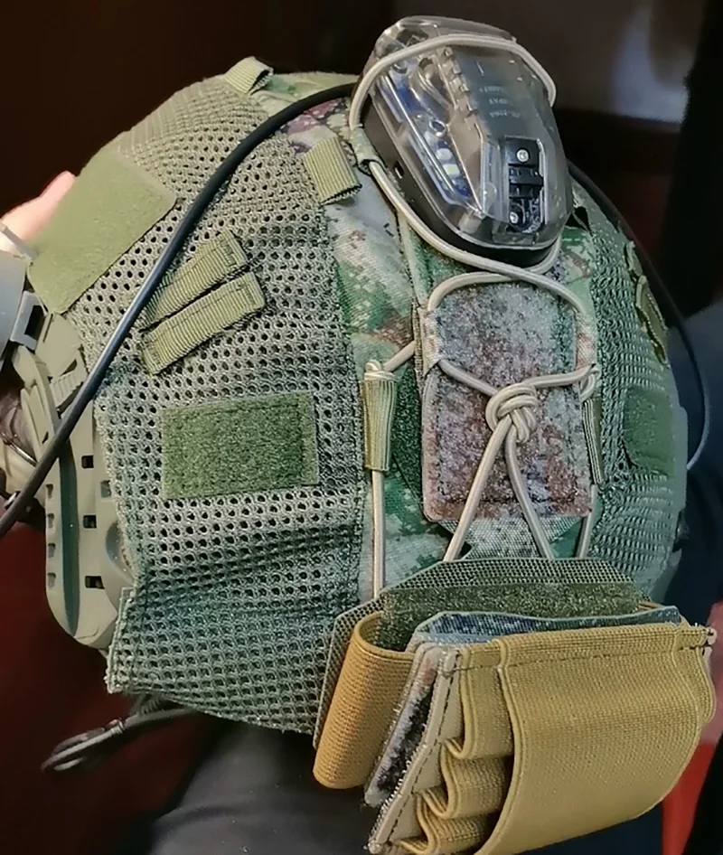 Funda táctica de batería NVG con Velcro para casco - imagen 4