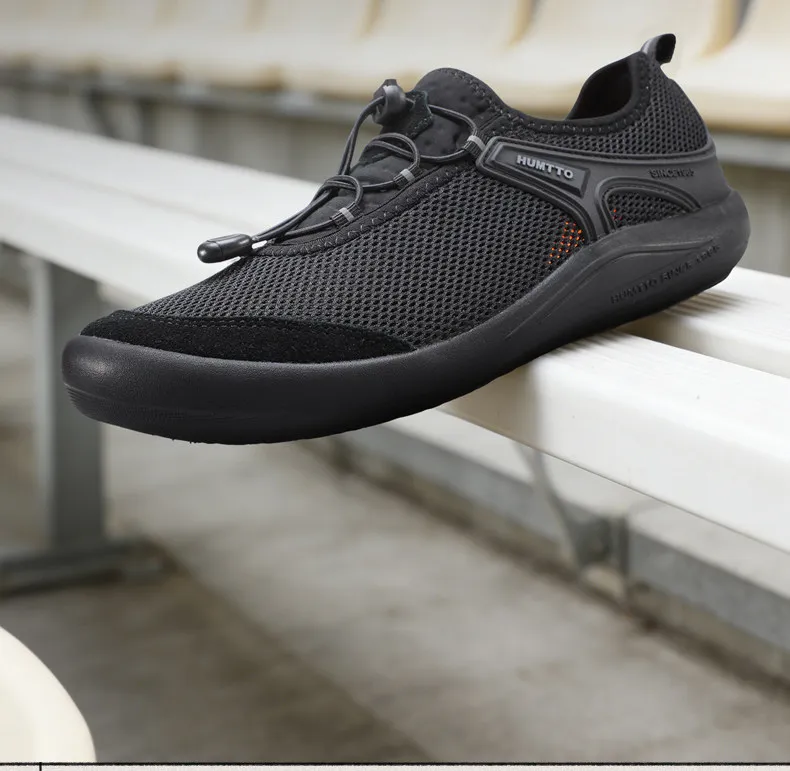 Zapatilla con agarre en la suela