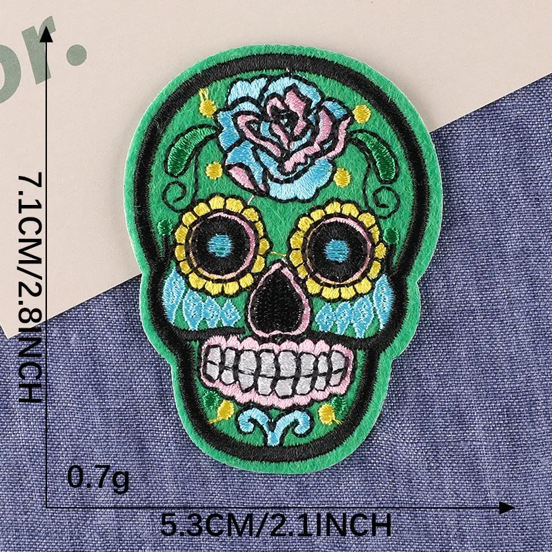 Parche bordado calavera mexicana – Diseño termoadhesivo punk para ropa - imagen 2