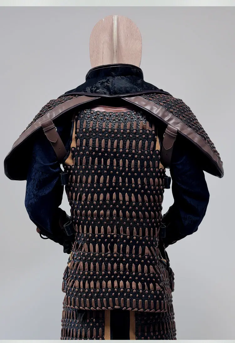 Armadura de hombro estilo antiguo para personaje