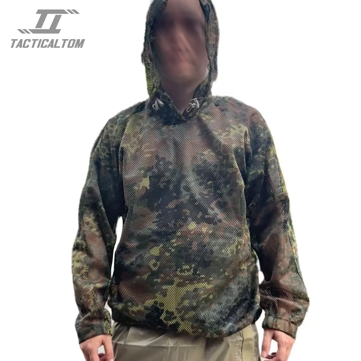 Chaqueta cortavientos con capucha en camuflaje EMR