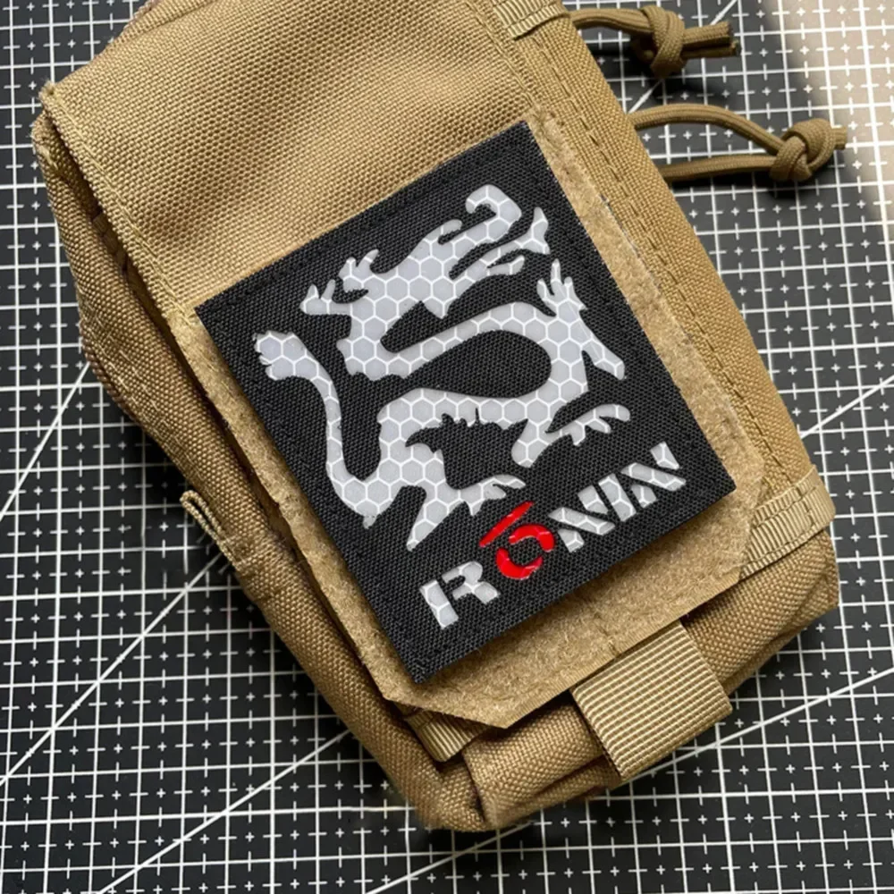 Ronin Parche táctico dragón negro PVC con velcro para mochila militar