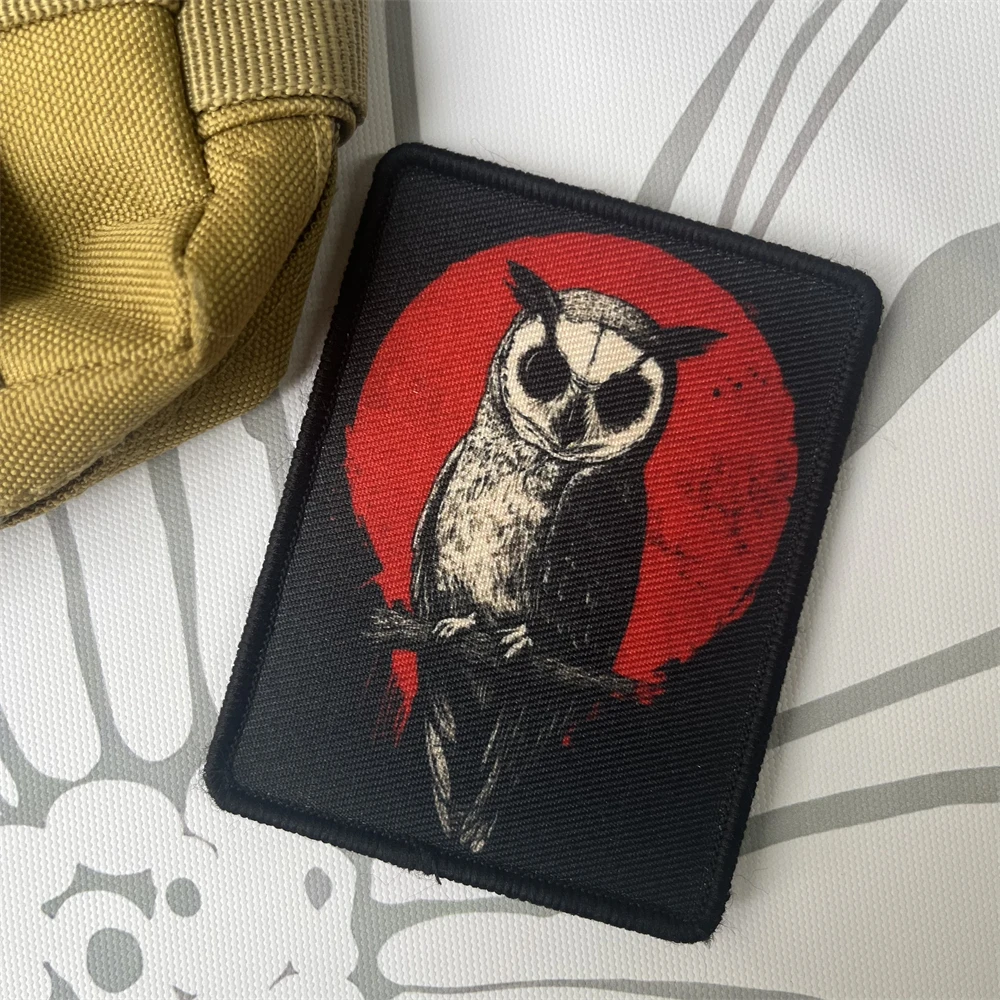 Parche velcro búho sangre luna – insignia moral militar - imagen 5