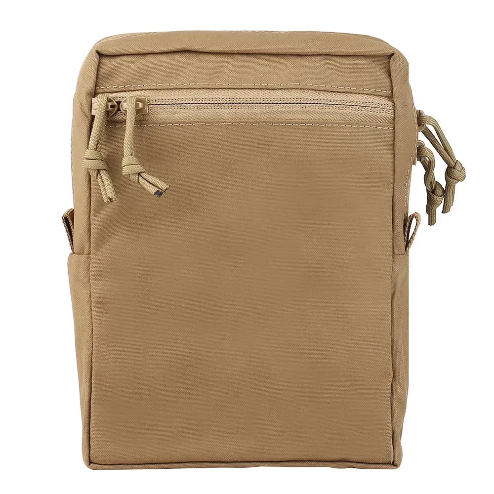 Bolsa GP cuadrada vista frontal con sistema Molle