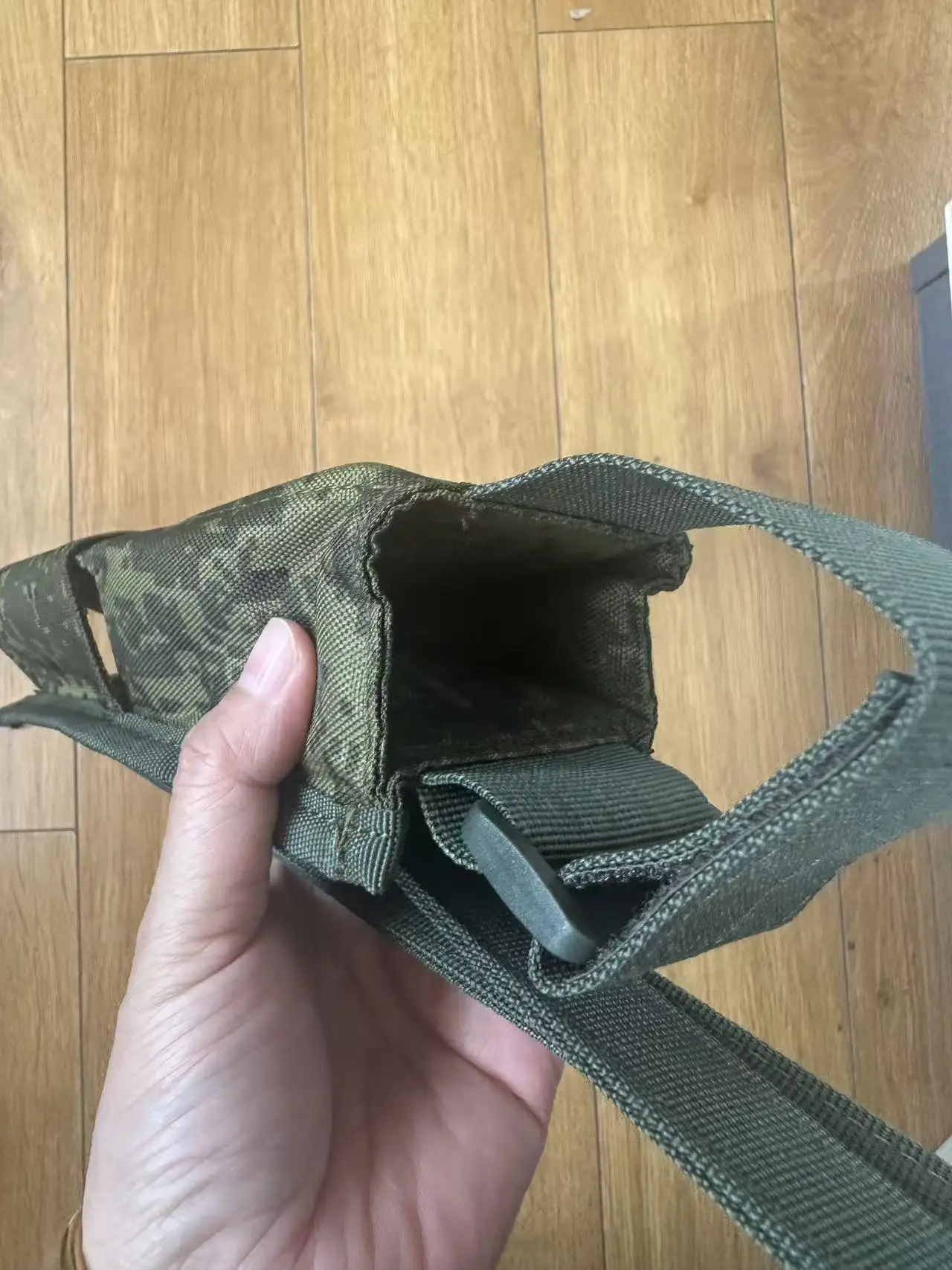 Chaleco táctico para exterior outdoor MOLLE con bolsa walkie-talkie - imagen 5