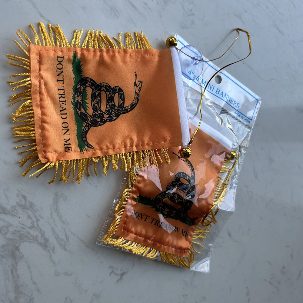Bandera táctica Gadsden para ventana de coche, poliéster doble cara - imagen 3