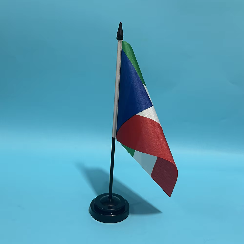 Bandera de Guinea Ecuatorial de mesa en poliéster resistente - imagen 2