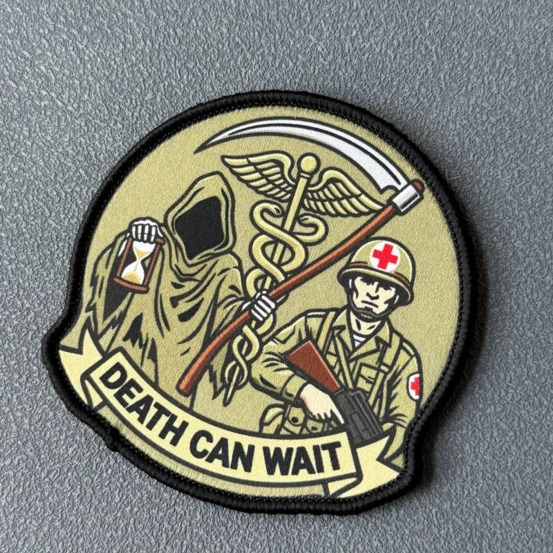 Parche táctico Death Can Wait, moral impresa con velcro - imagen 2