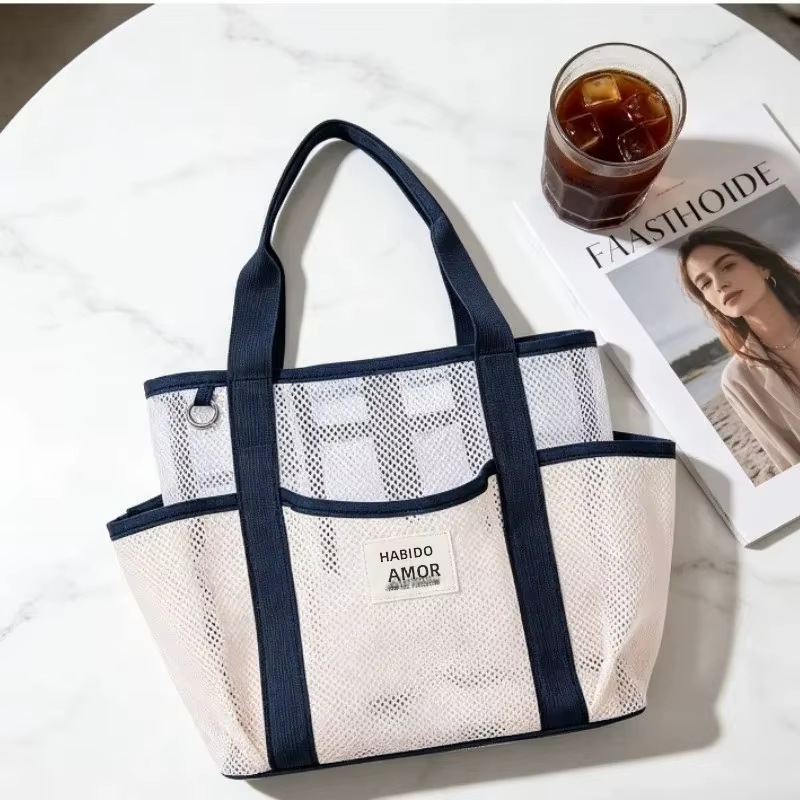 Bolsa impermeable de playa y piscina con bandolera compartimentada
