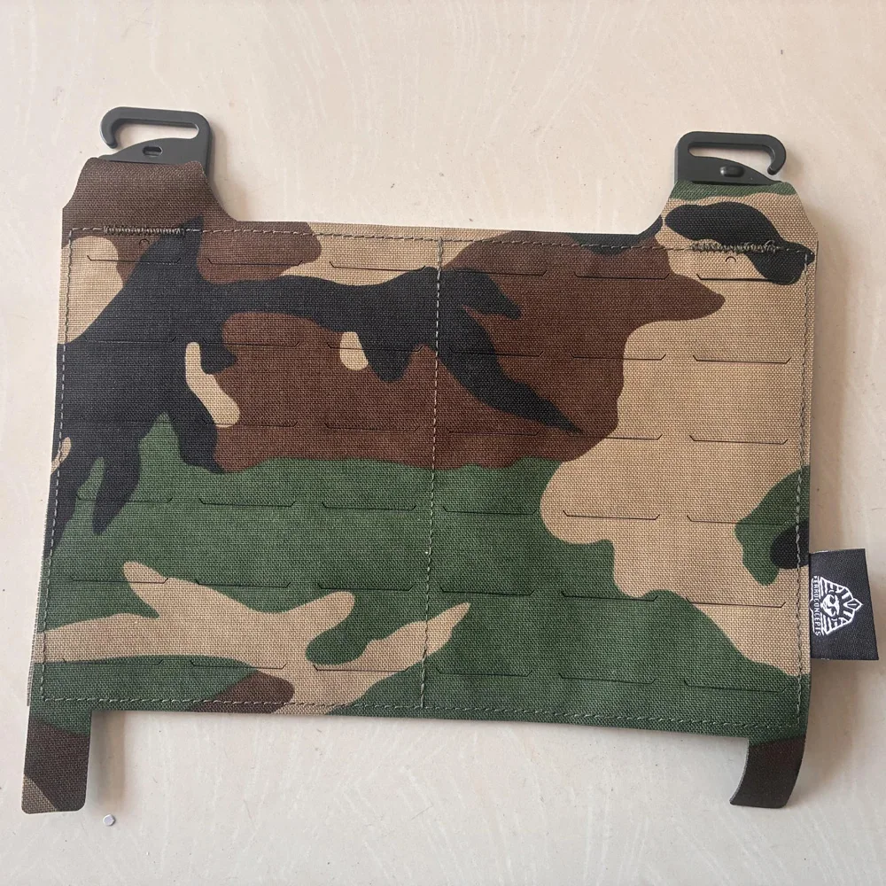Panel MOLLE táctico con solapa frontal para chest rig y chaleco FCPC - imagen 5
