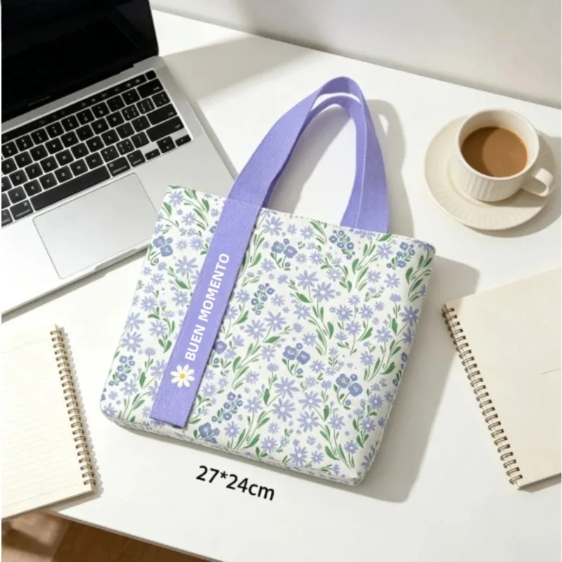 Bolsa bandolera de lona morada con margaritas estilo japonés