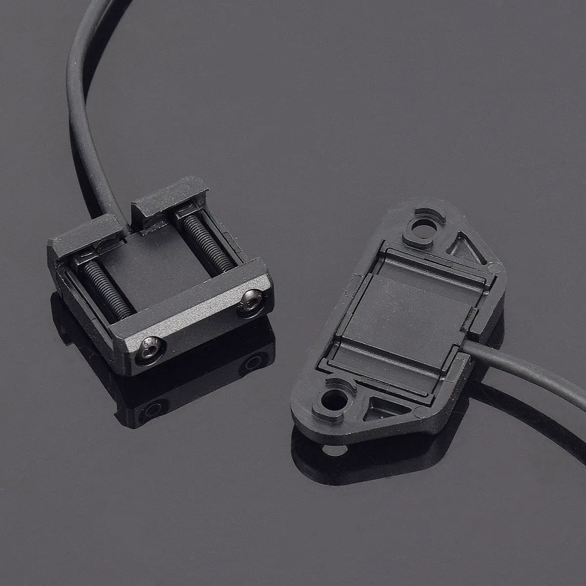 Surefire M600 Interruptor remoto M-LOK táctico para fusil - imagen 4