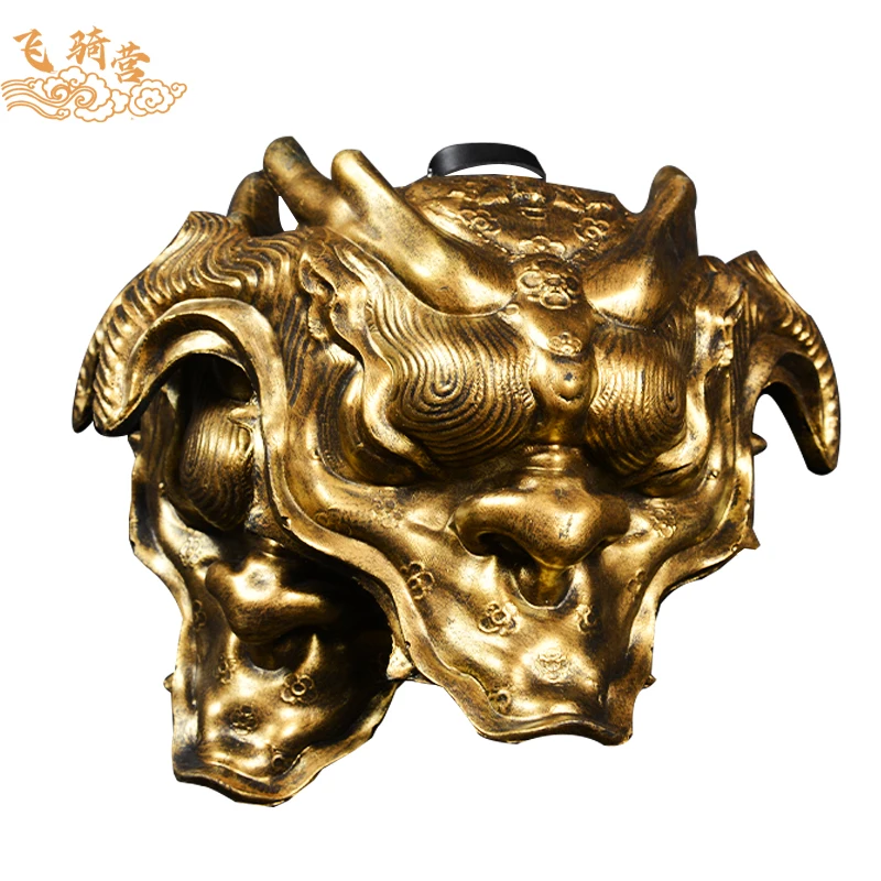 Hombrera de cuerno de león dorado