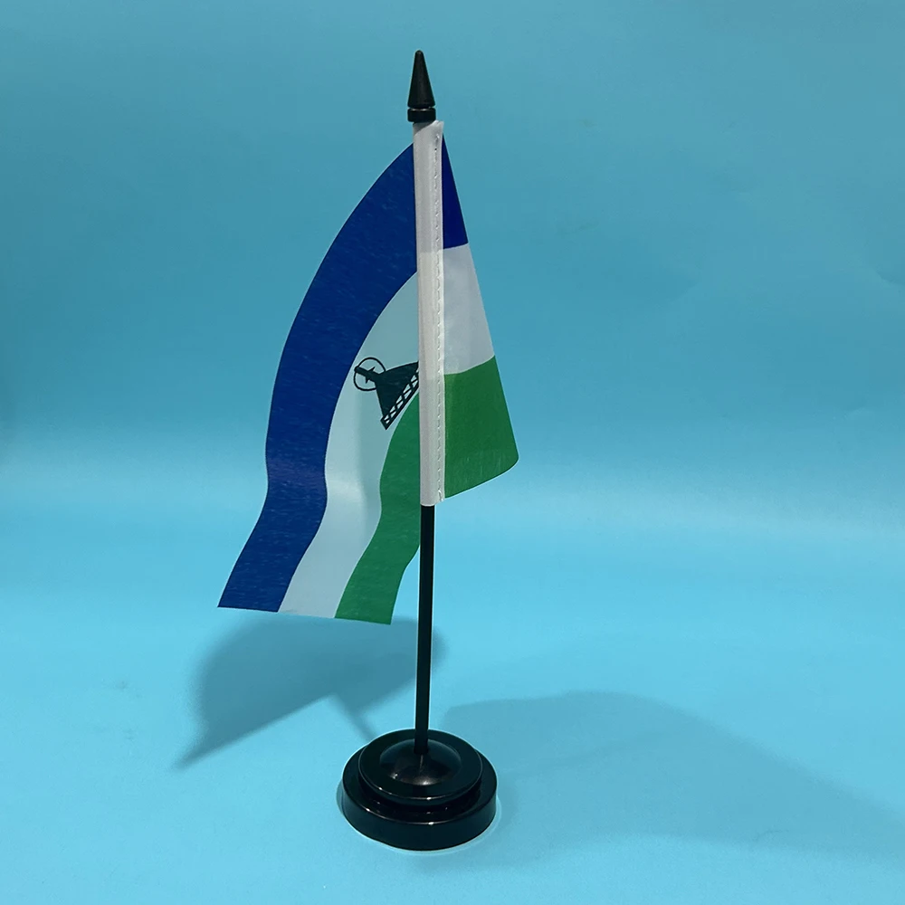 Bandera nacional de Lesoto de poliéster para escritorio - imagen 4