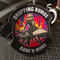 Dropping Bombs Bang'n Moms - Parche tactico moral mochila