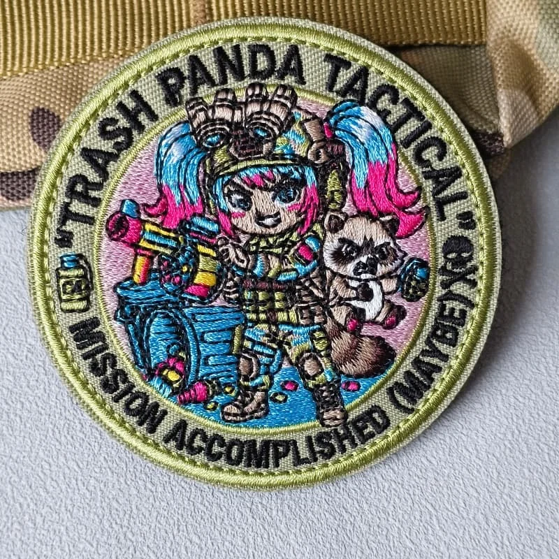 Parche táctico bordado estilo anime con velcro MOLLE para ropa - imagen 4