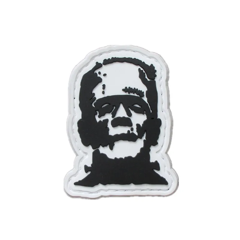 Parche táctico luminoso PVC – Calavera Frankenstein para equipamiento - imagen 5