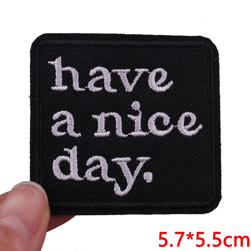 Parche bordado con eslogan personalizado – Plancha en mochilas y chaquetas tácticas - imagen 3