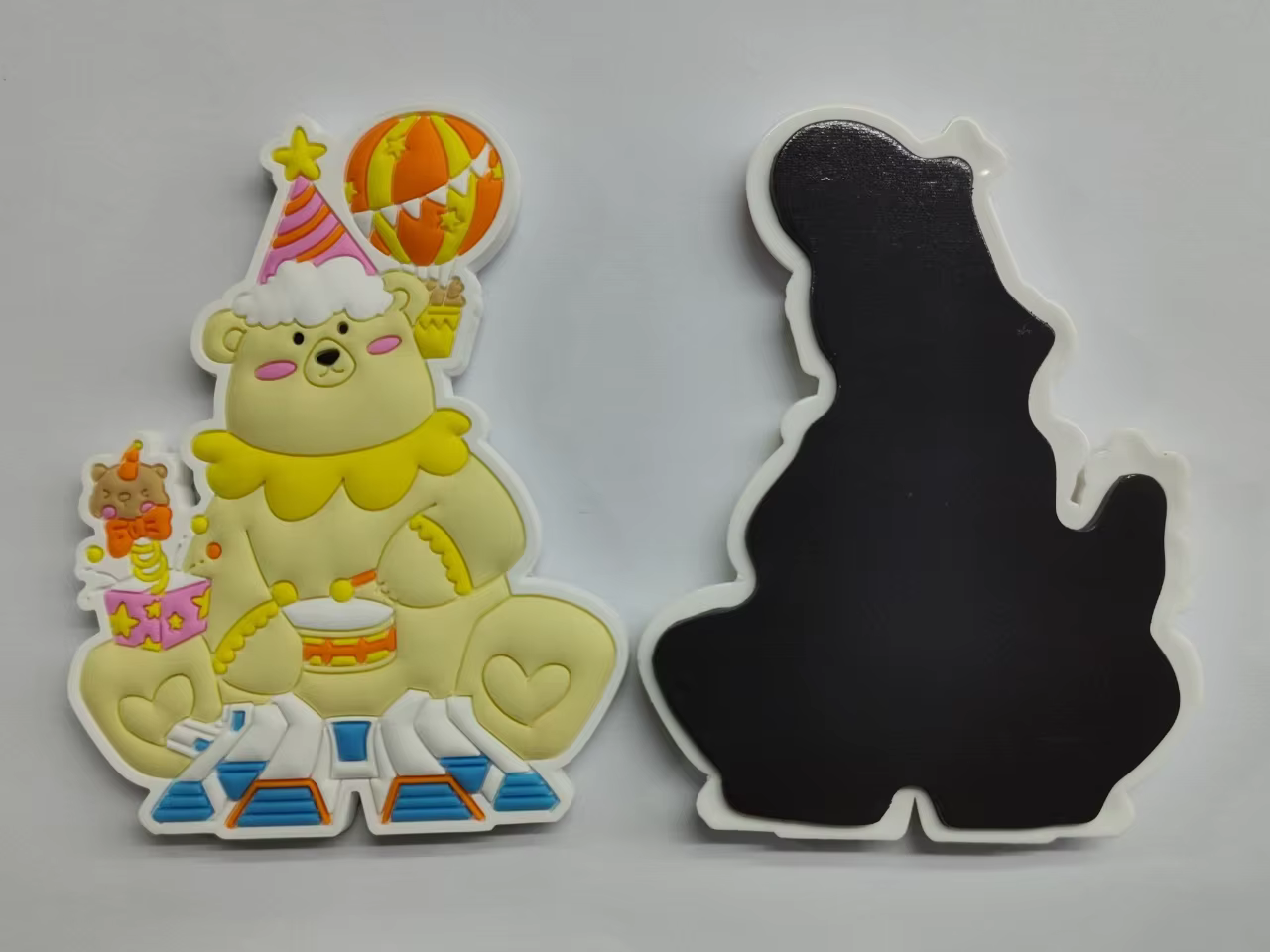 Detalle de diseños personalizados para imanes de PVC