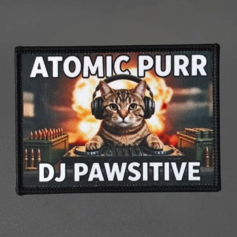 Parche táctico gato DJ Pawsitive con gancho y bucle para ropa
