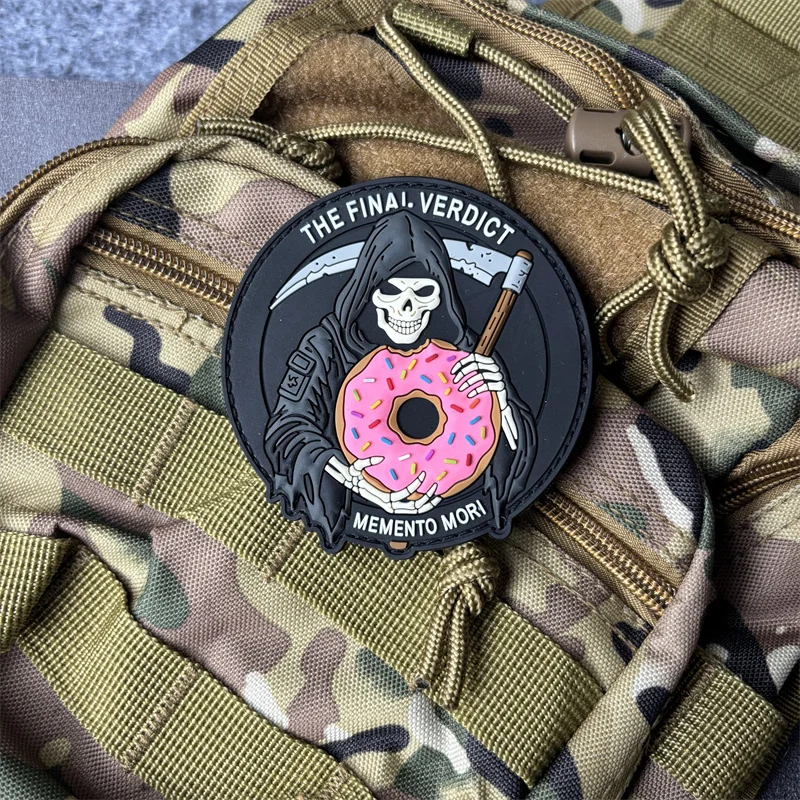 Parche táctico 3D PVC Memento Mori – velcro para mochila y ropa - imagen 5