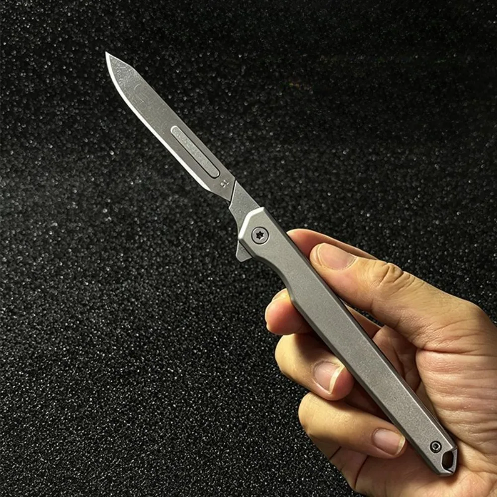 Cuchillo plegable EDC acero inoxidable con rompecristales y llave hex - imagen 3