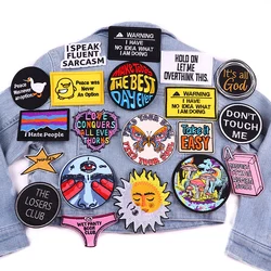 Parche bordado termoadhesivo letras y mariposas – Personaliza tu ropa