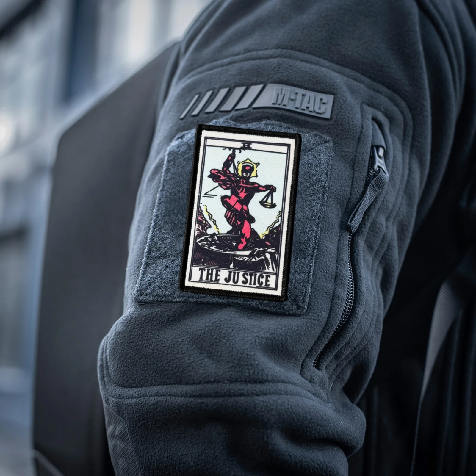 Parche decorativo con temática de tarot para mochila o ropa