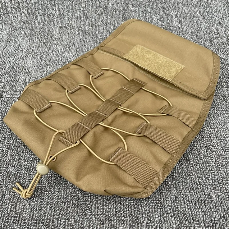 Bolsa de agua táctica plegada y compacta