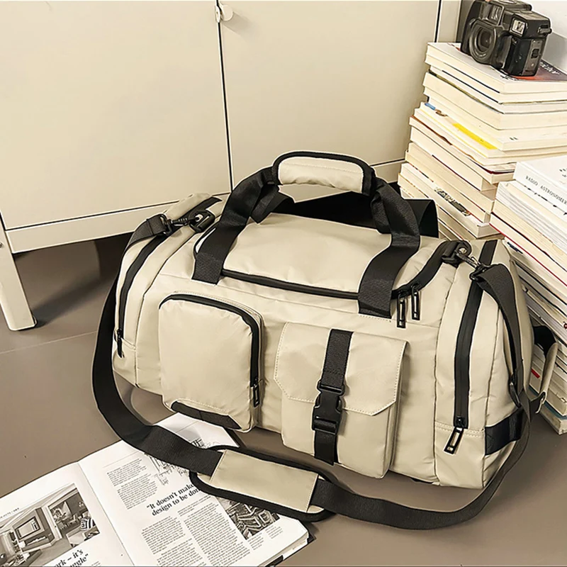 Bolso duffle deportivo para actividades al aire libre y viaje