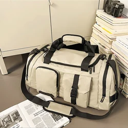 Bolso duffle deportivo para actividades al aire libre y viaje