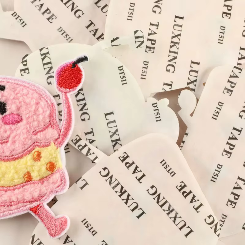 Parche bordado autoadhesivo infantil – Para coser o planchar - imagen 4