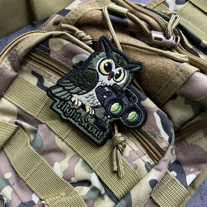 Parche táctico bordado búho moral con velcro para mochila - imagen 3