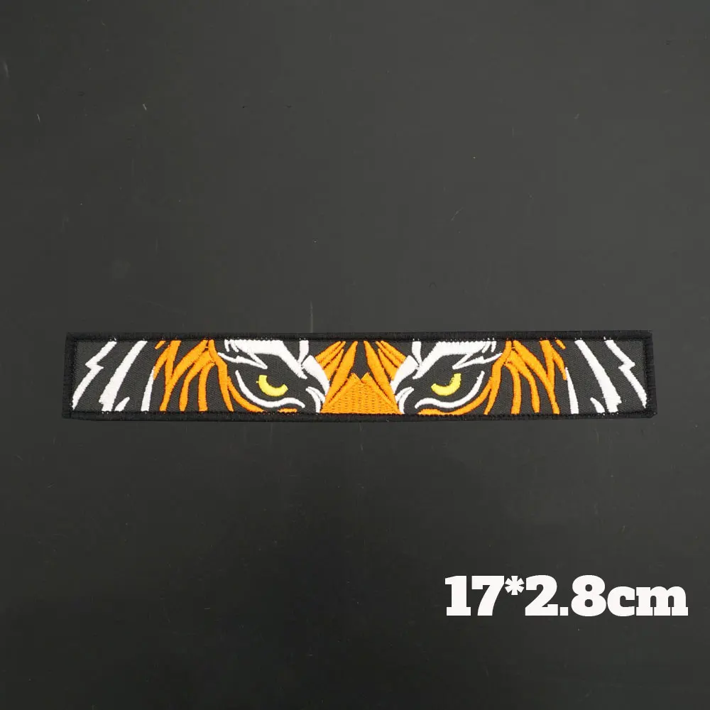 Parche bordado tigre Merrow con gancho para coser - imagen 5