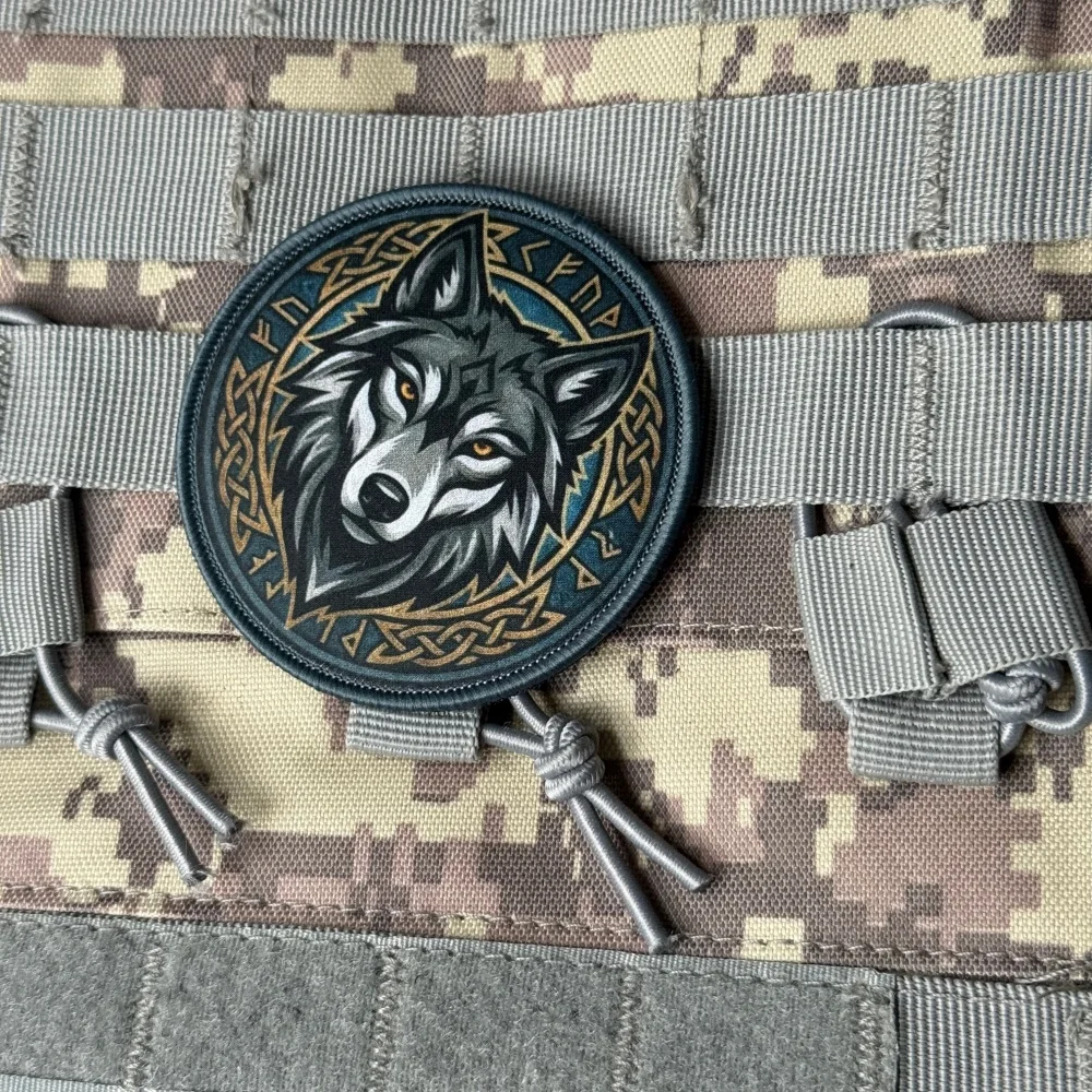 Parche táctico de lobo con Velcro gancho y bucle para airsoft - imagen 3